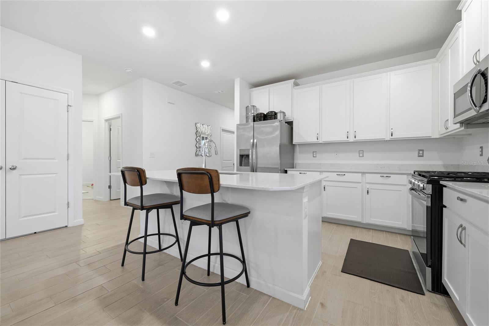 COUNTRY LANE ESTATES - Residential