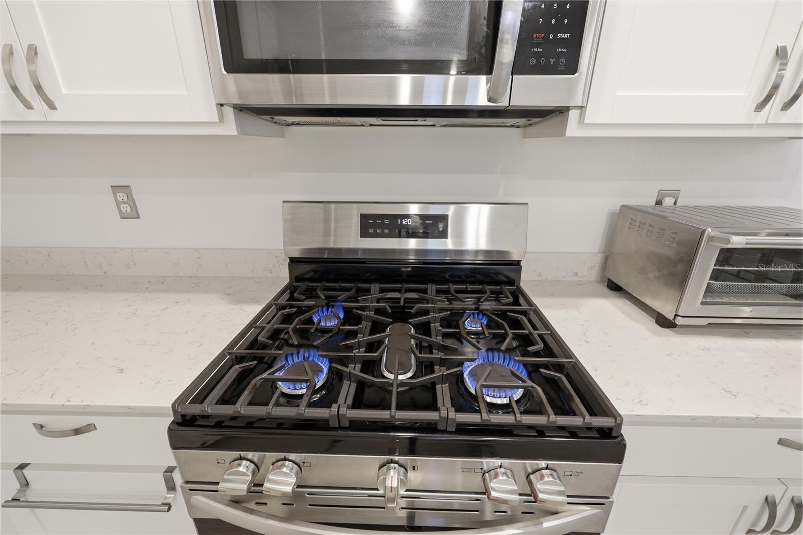 COUNTRY LANE ESTATES - Residential