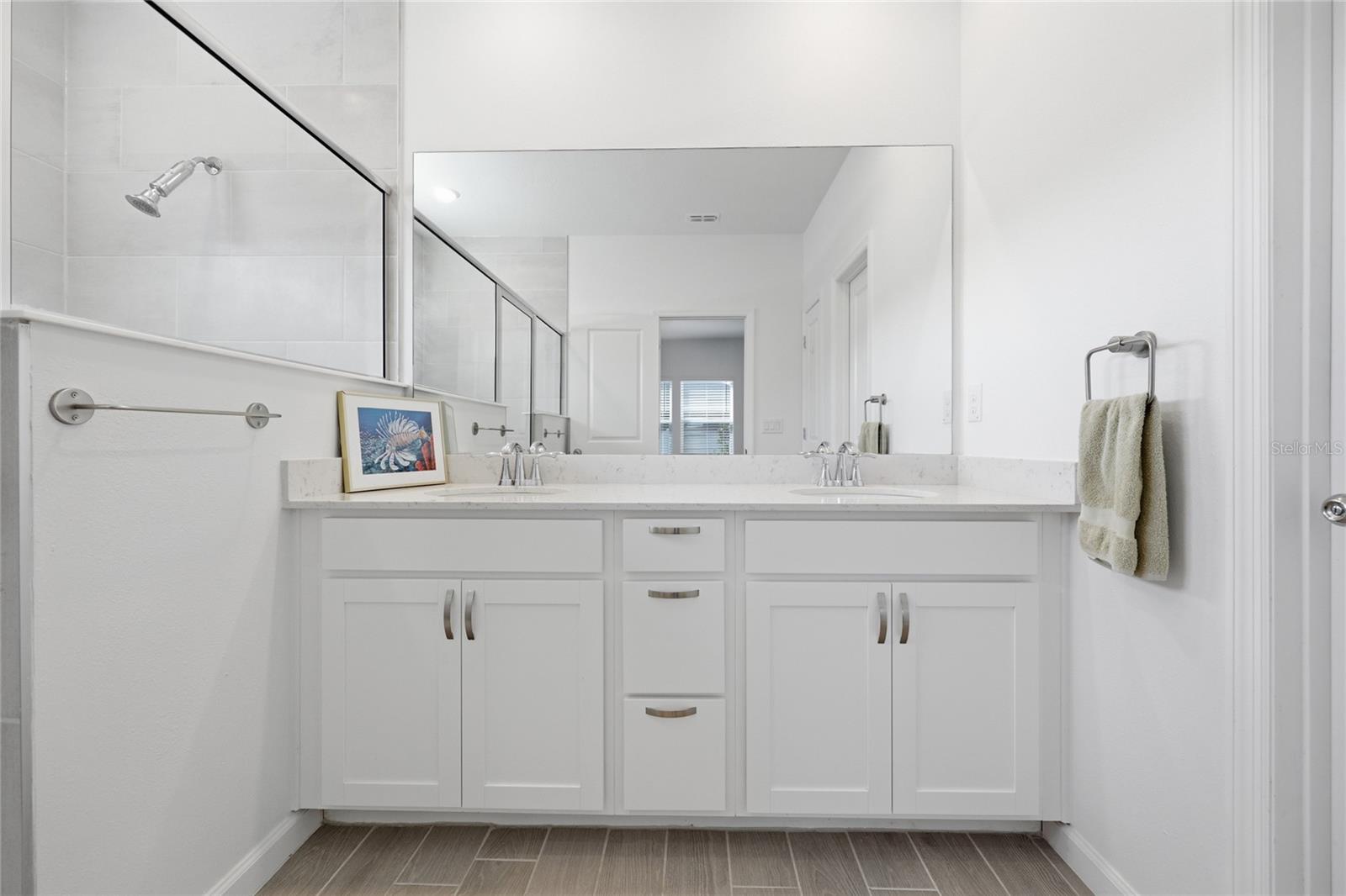 COUNTRY LANE ESTATES - Residential