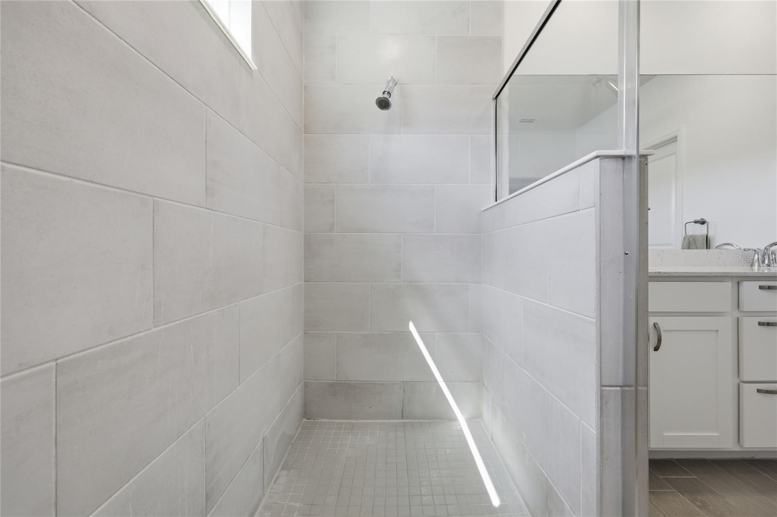 COUNTRY LANE ESTATES - Residential