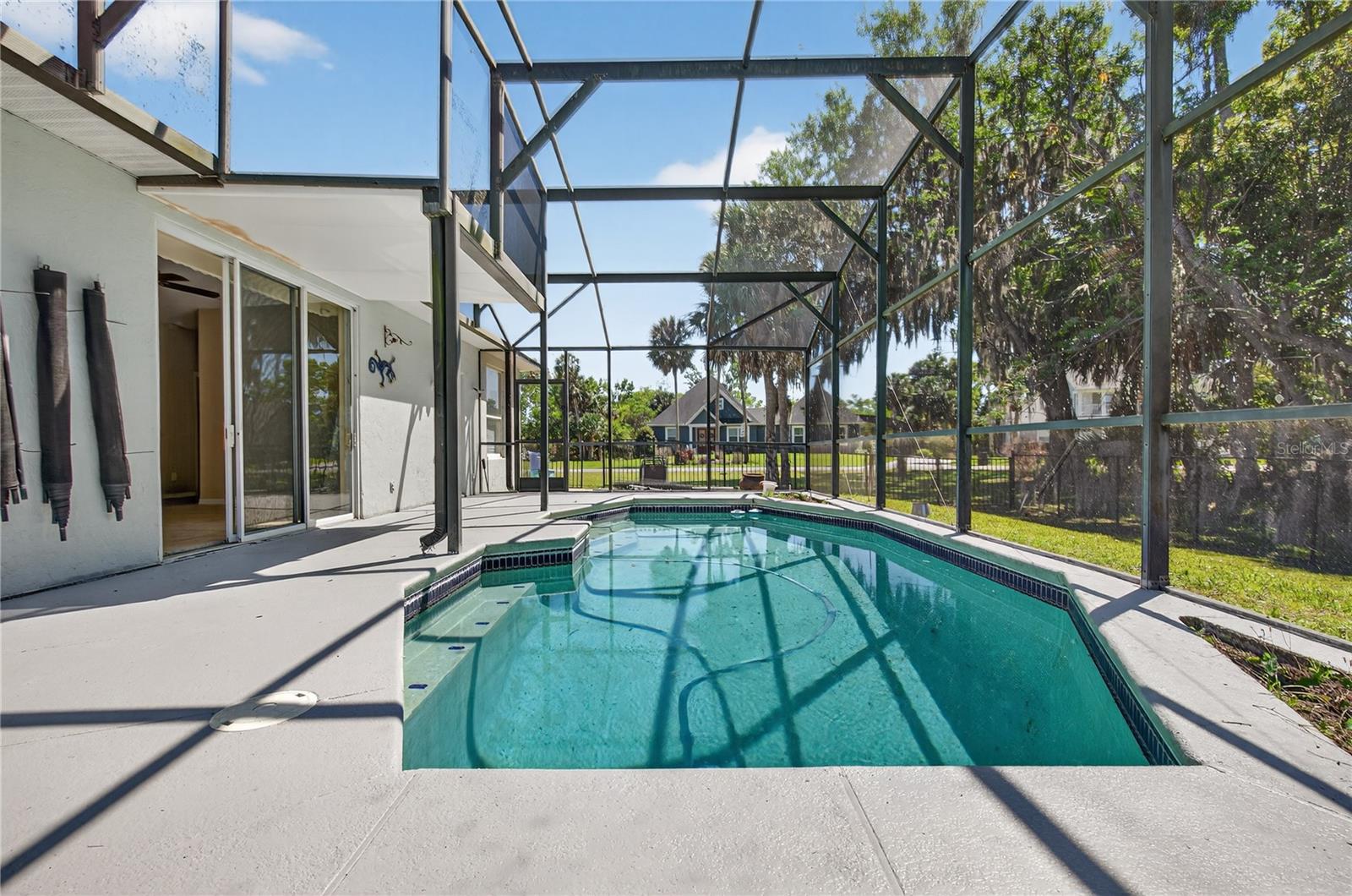 LAKE BEAUCLAIRE SUB - Residential