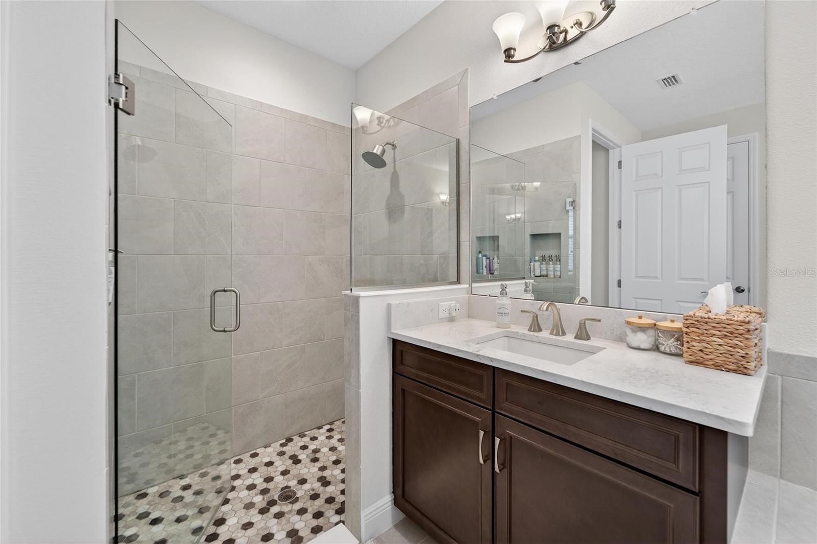 WATERSET - Residential