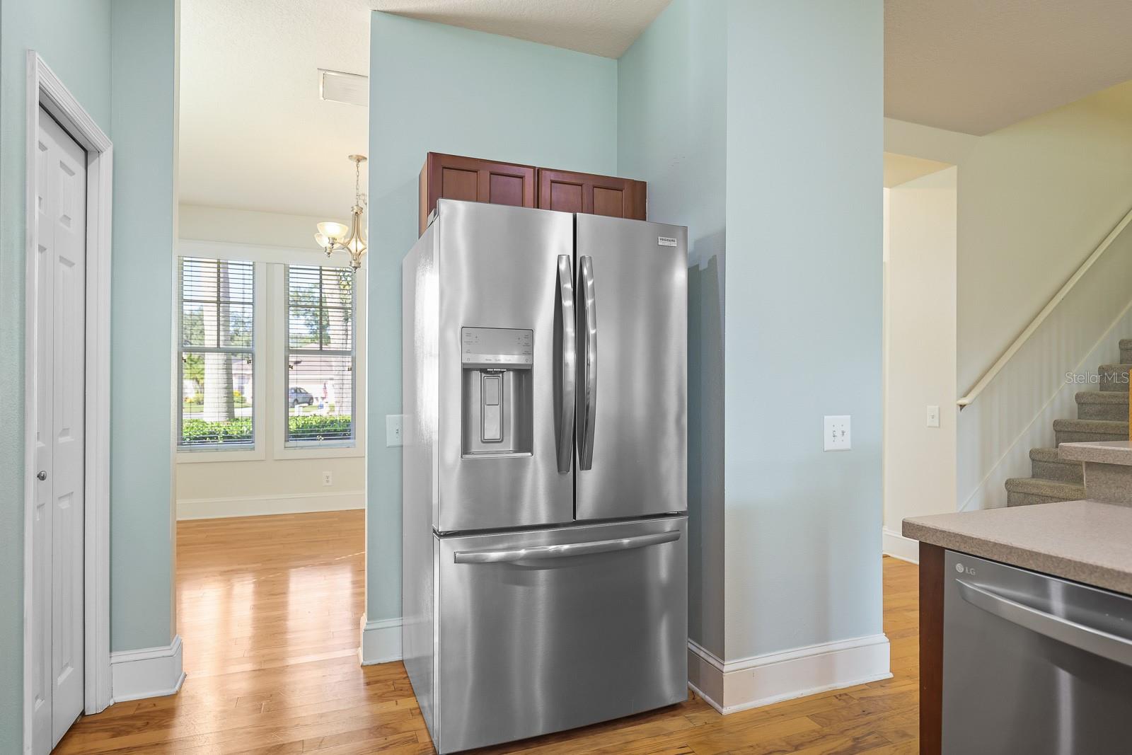 RIVER HILLS COUNTRY CLUB PARCE - Residential Lease