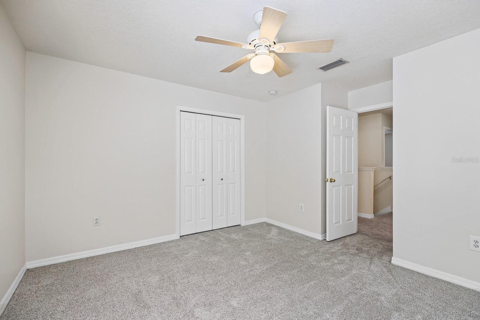 RIVER HILLS COUNTRY CLUB PARCE - Residential Lease