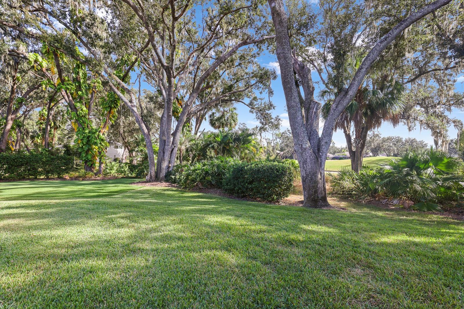 RIVER HILLS COUNTRY CLUB PARCE - Residential Lease