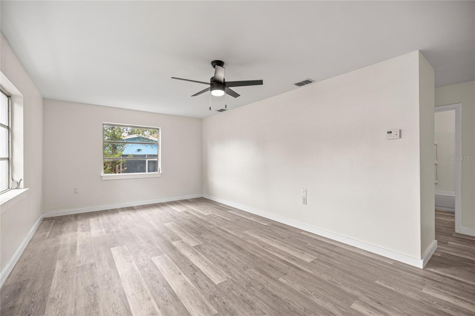 BEVERLY HILLS MARKET AREA - Residential