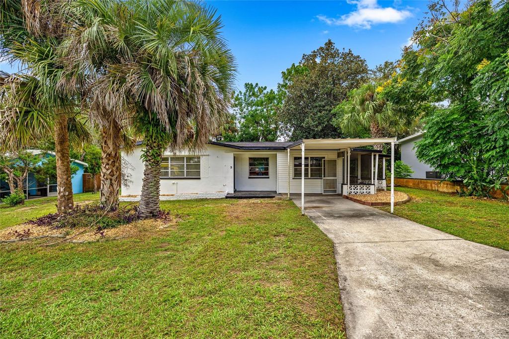 Photo of 3 N Wadsworth Avenue, Beverly Hills, FL 34465 (MLS # OM711334)