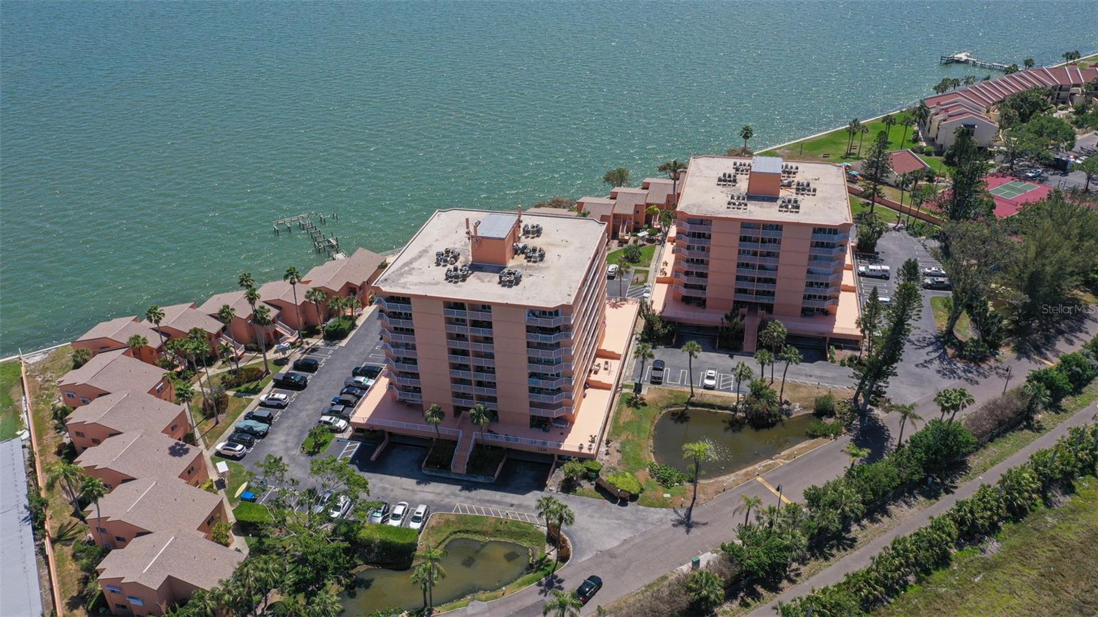 7432 SUNSHINE SKYWAY LANE S 406