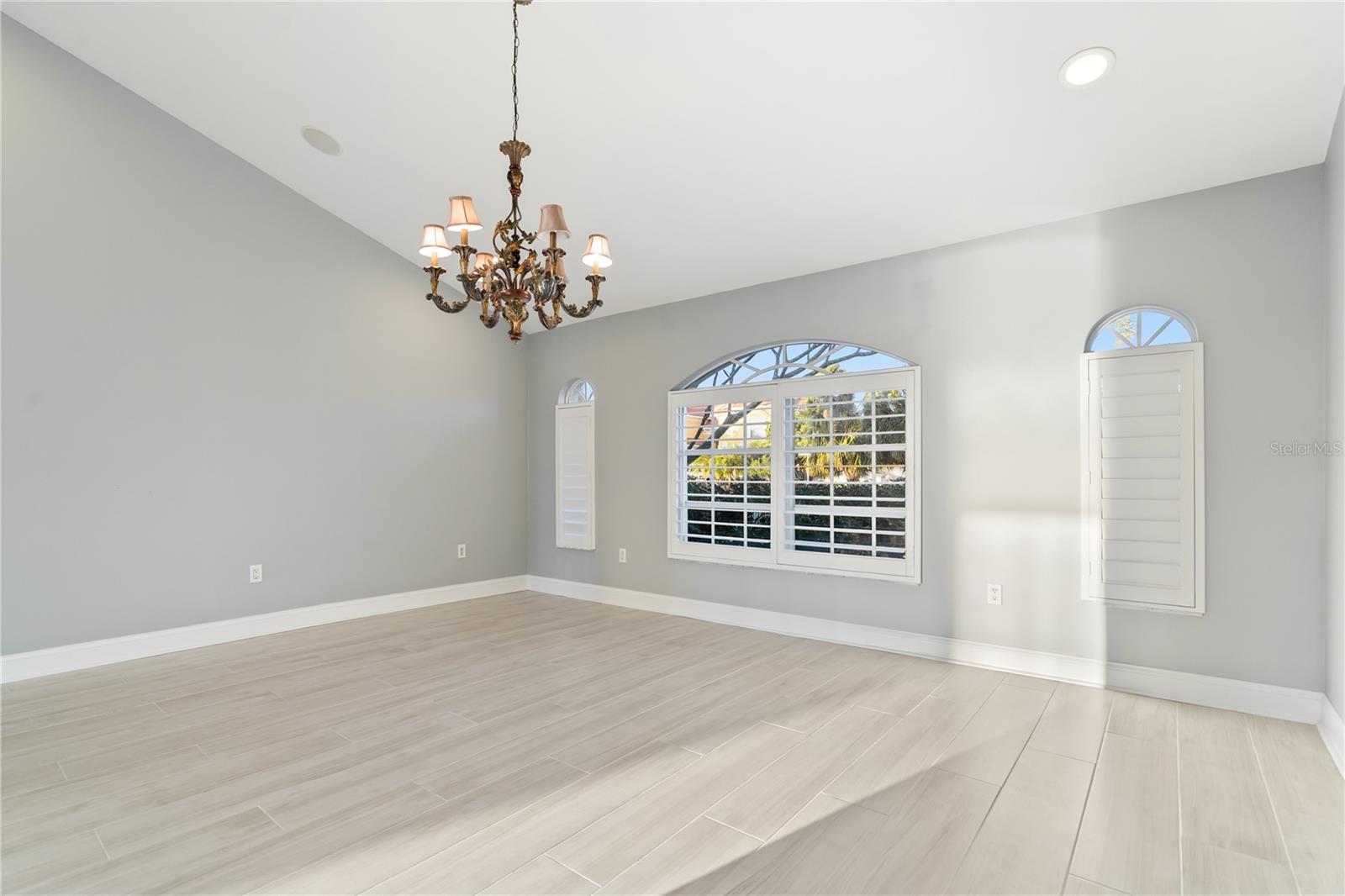 VINA-DEL-MAR SEC 3 - Residential