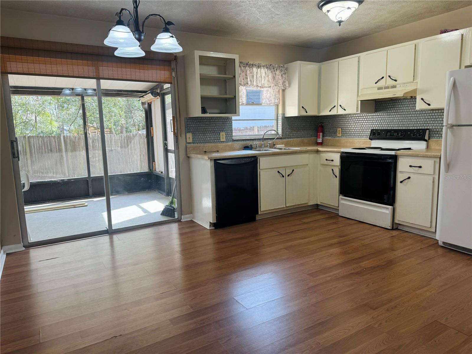 SEVILLA ESTATE - Residential