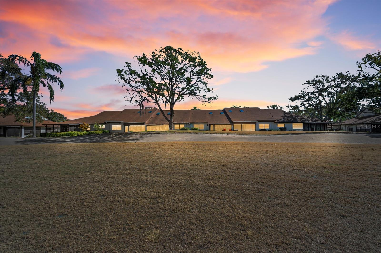 GOLF VIEW VILLAS CONDO 03A - Residential