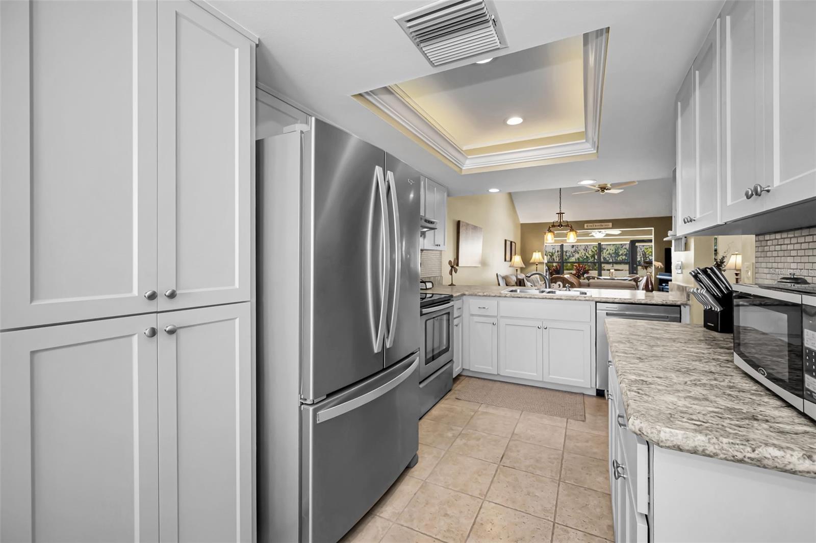 GOLF VIEW VILLAS CONDO 03A - Residential