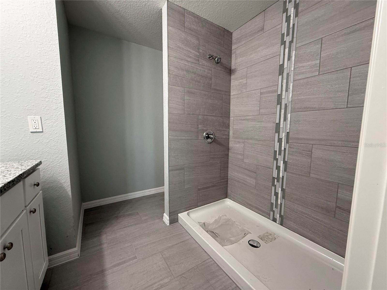 BELLEVIEW'S SUNNY SKIES - Residential