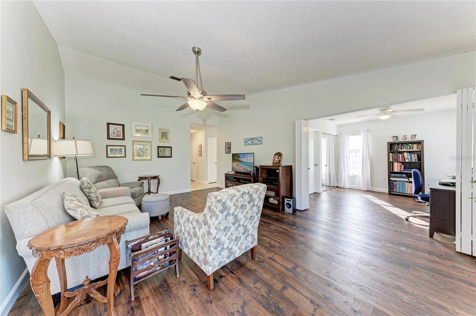 4006 36TH AVENUE DRIVE W