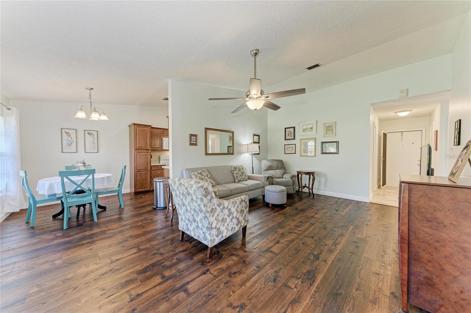 CORTEZ VILLAS CONDO 11 PH A - Residential