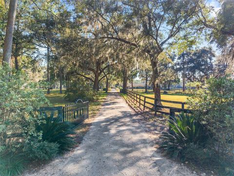 Tiny photo for 12260 NW 100th Street, Ocala, FL 34482 (MLS # OM714140)