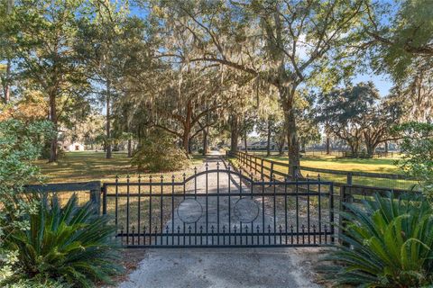 Tiny photo for 12260 NW 100th Street, Ocala, FL 34482 (MLS # OM714140)