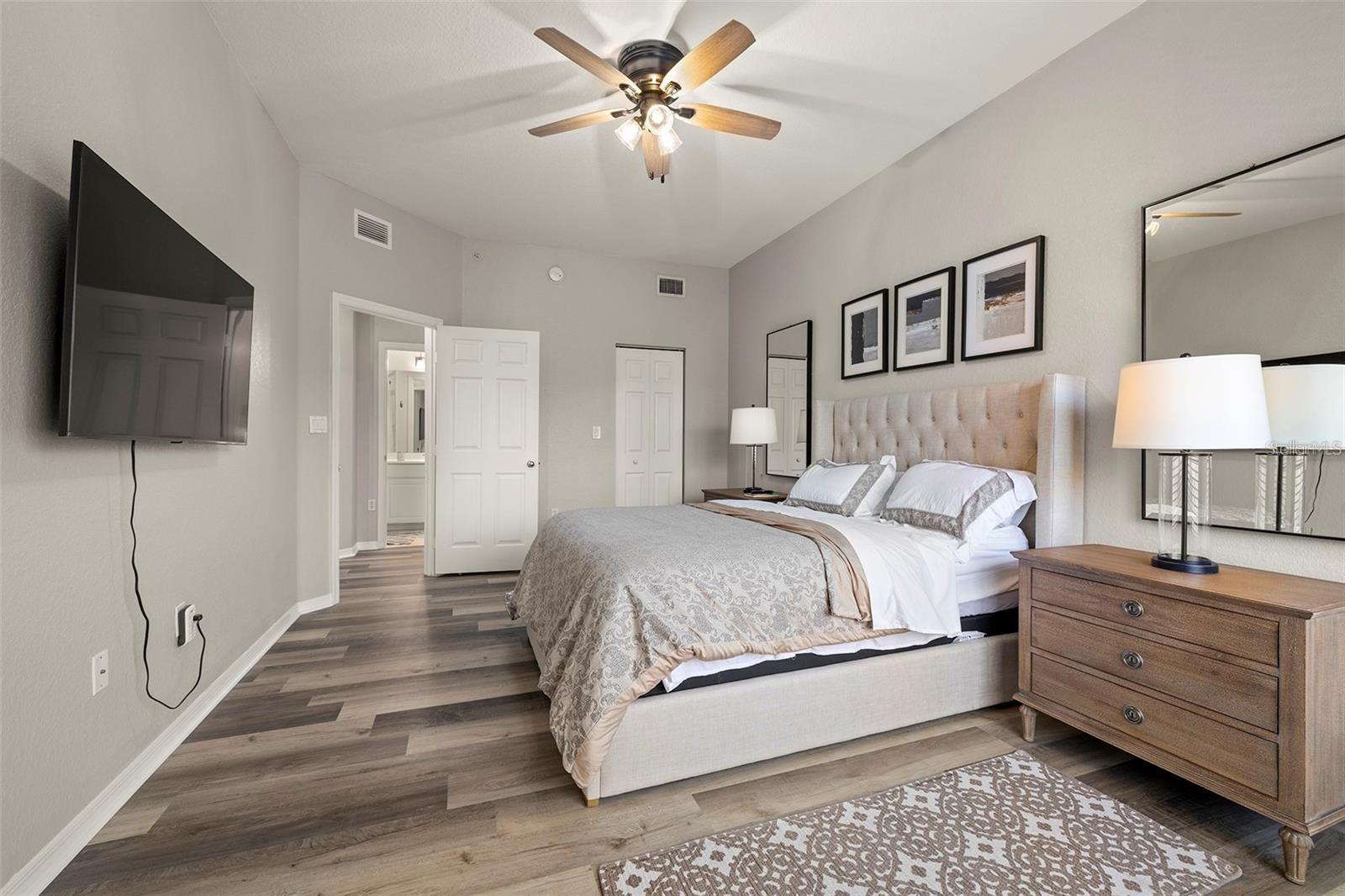 87I | CORDOBA AT BEACH PARK A CONDOMINIUM - Residential Lease