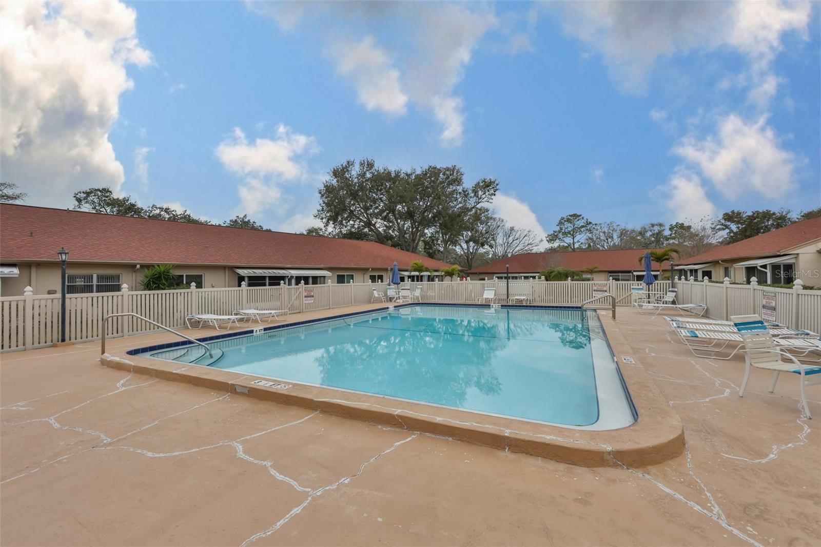 AZALEA WOODS CONDO II - Residential