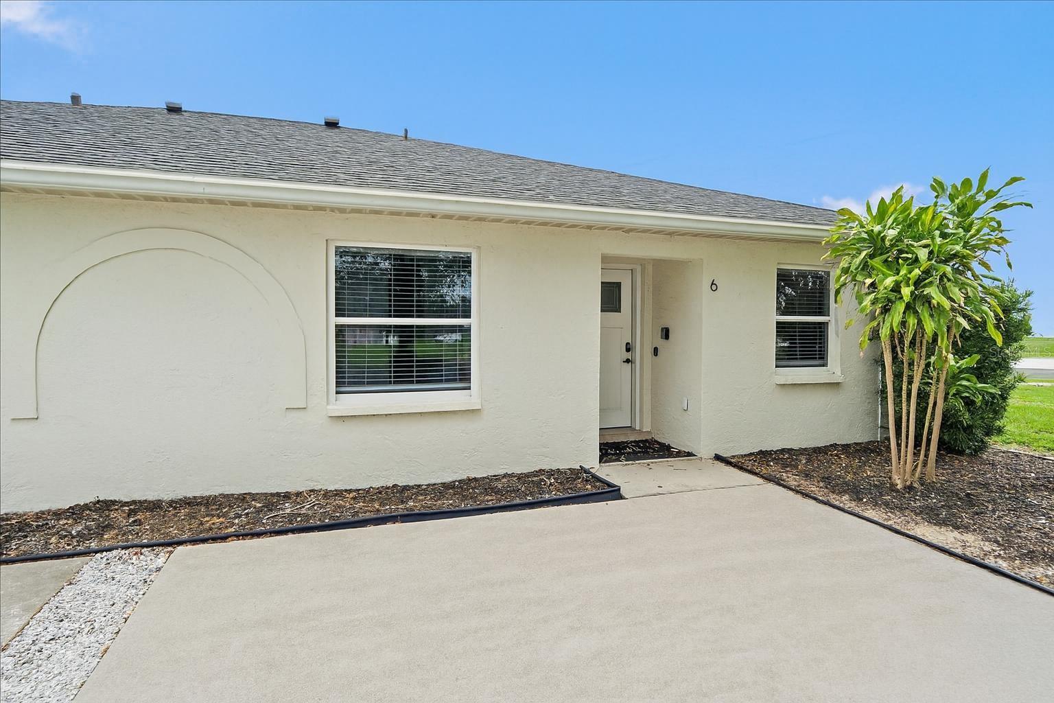 6 BAY ACRES AVENUE