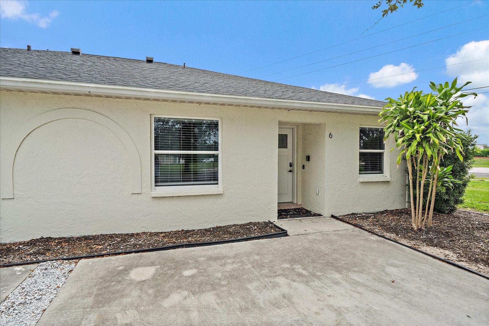 6 BAY ACRES AVENUE