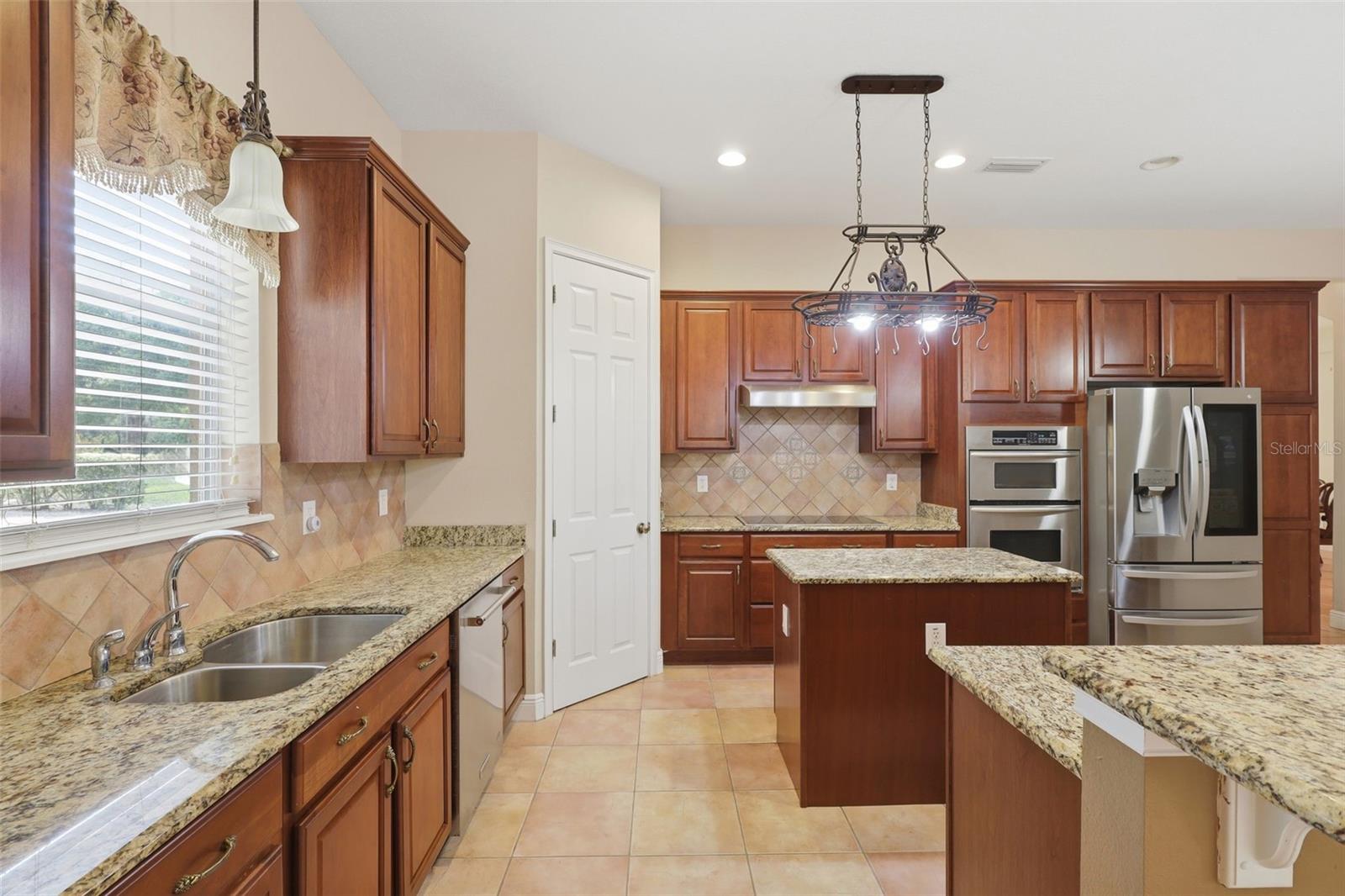 PATTILLO SUB 1702 - Residential