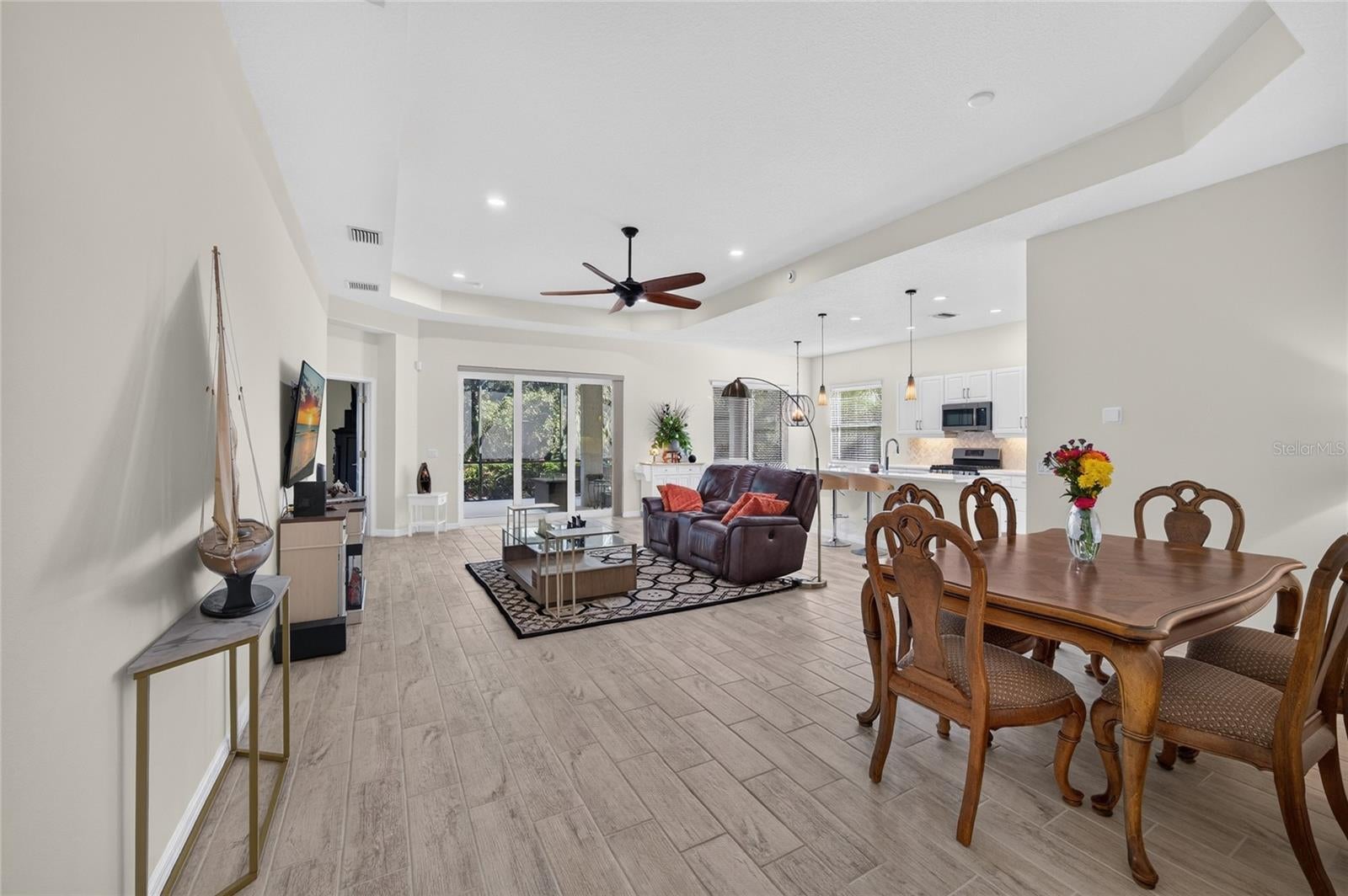 3803 WOODCLIFF LAKE TERRACE