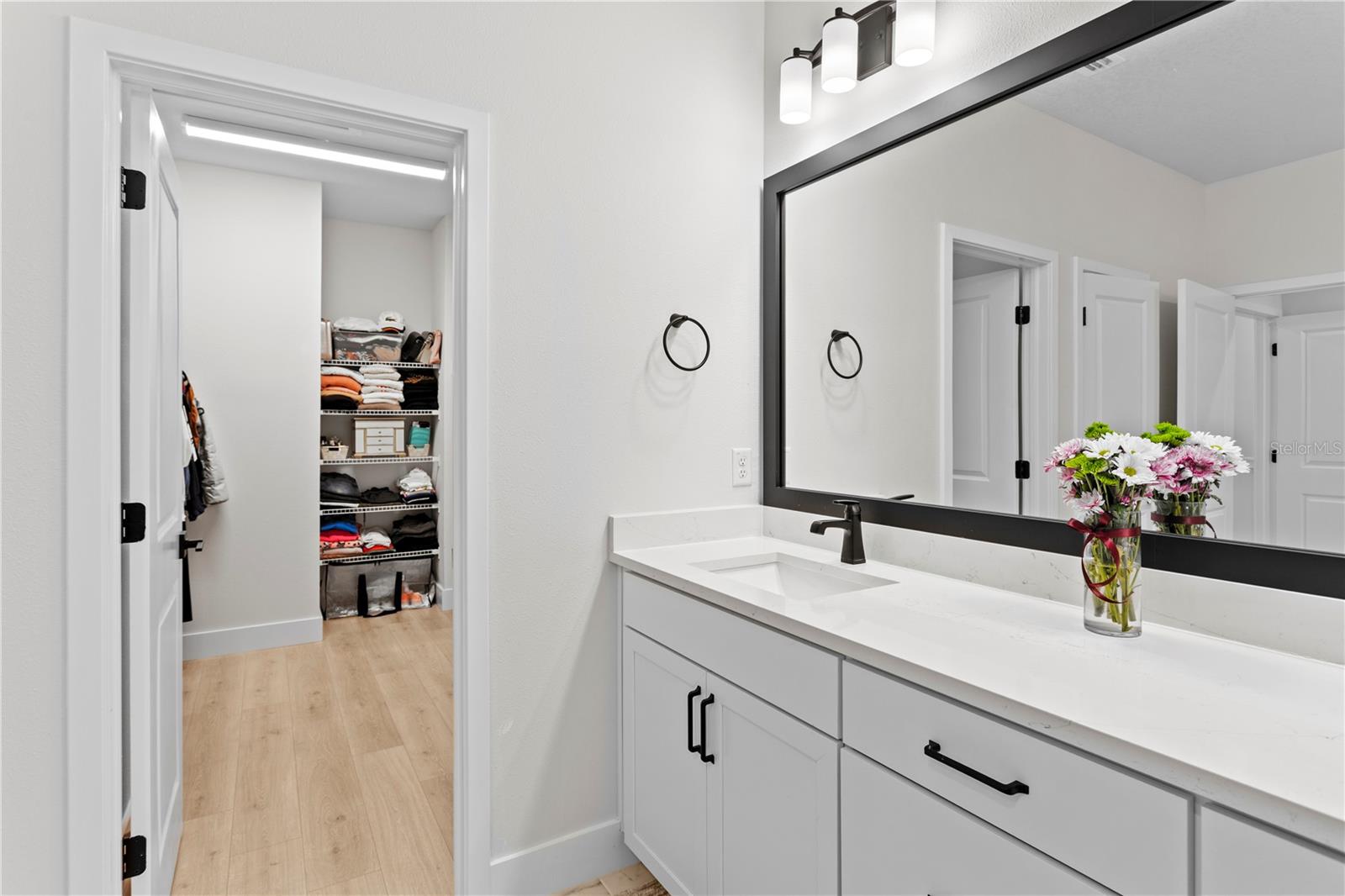 TOWNS AT KENWOOD LOT 19 - Residential Lease