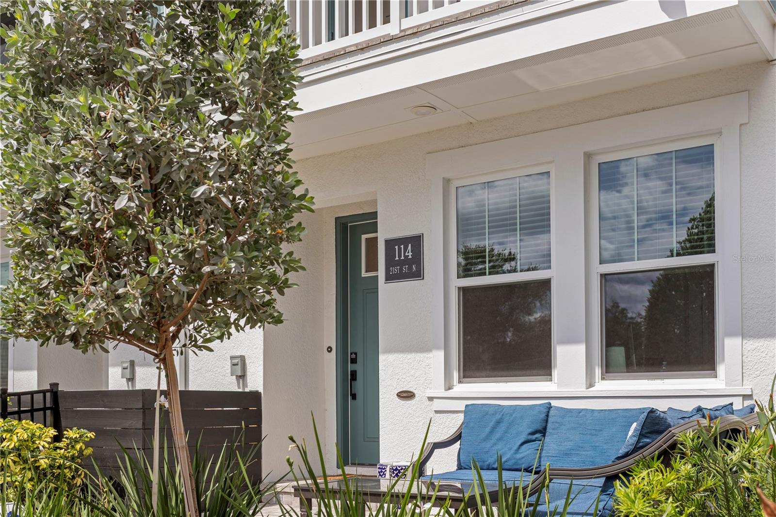 TOWNS AT KENWOOD LOT 19 - Residential Lease