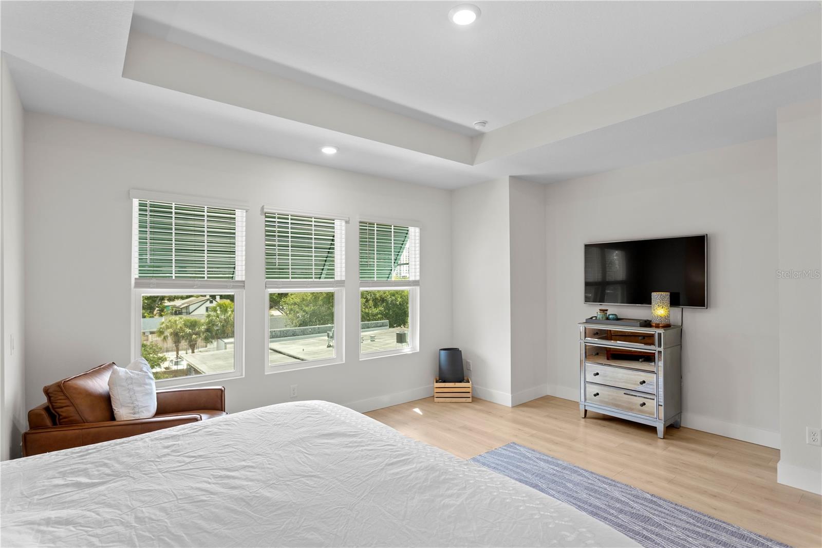 TOWNS AT KENWOOD LOT 19 - Residential Lease