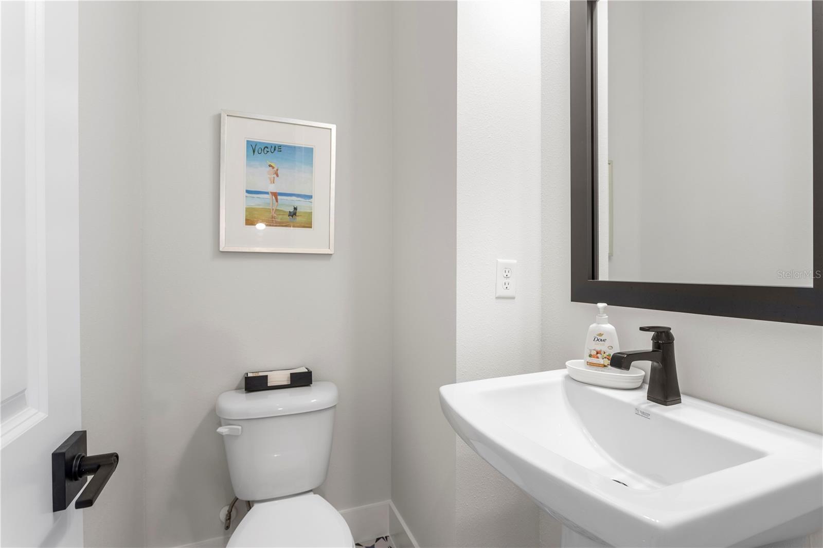 TOWNS AT KENWOOD LOT 19 - Residential Lease