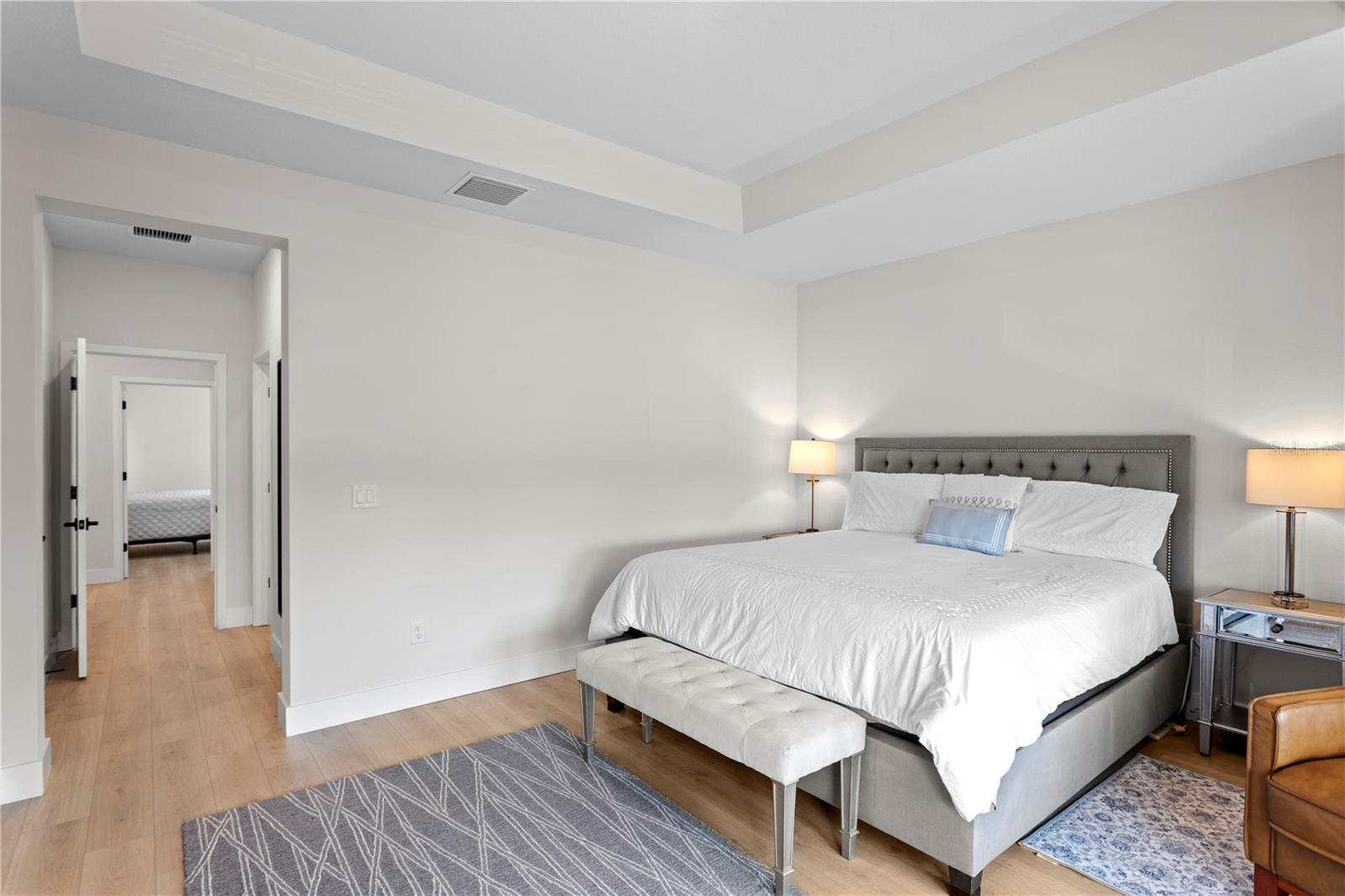 TOWNS AT KENWOOD LOT 19 - Residential Lease