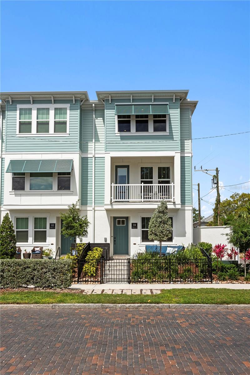 TOWNS AT KENWOOD LOT 19 - Residential Lease