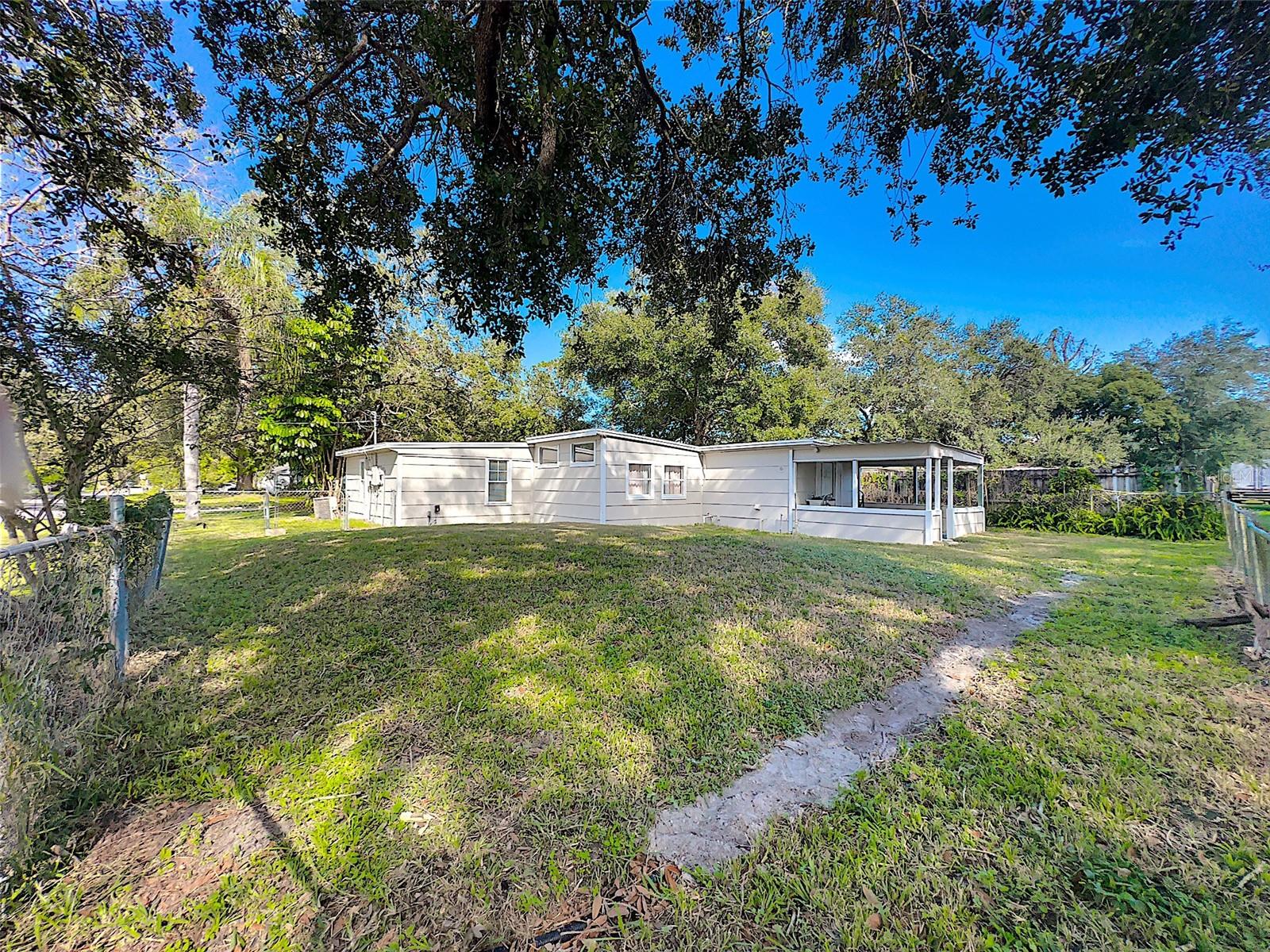 WOODRUFFS SUB FRANK L - Residential