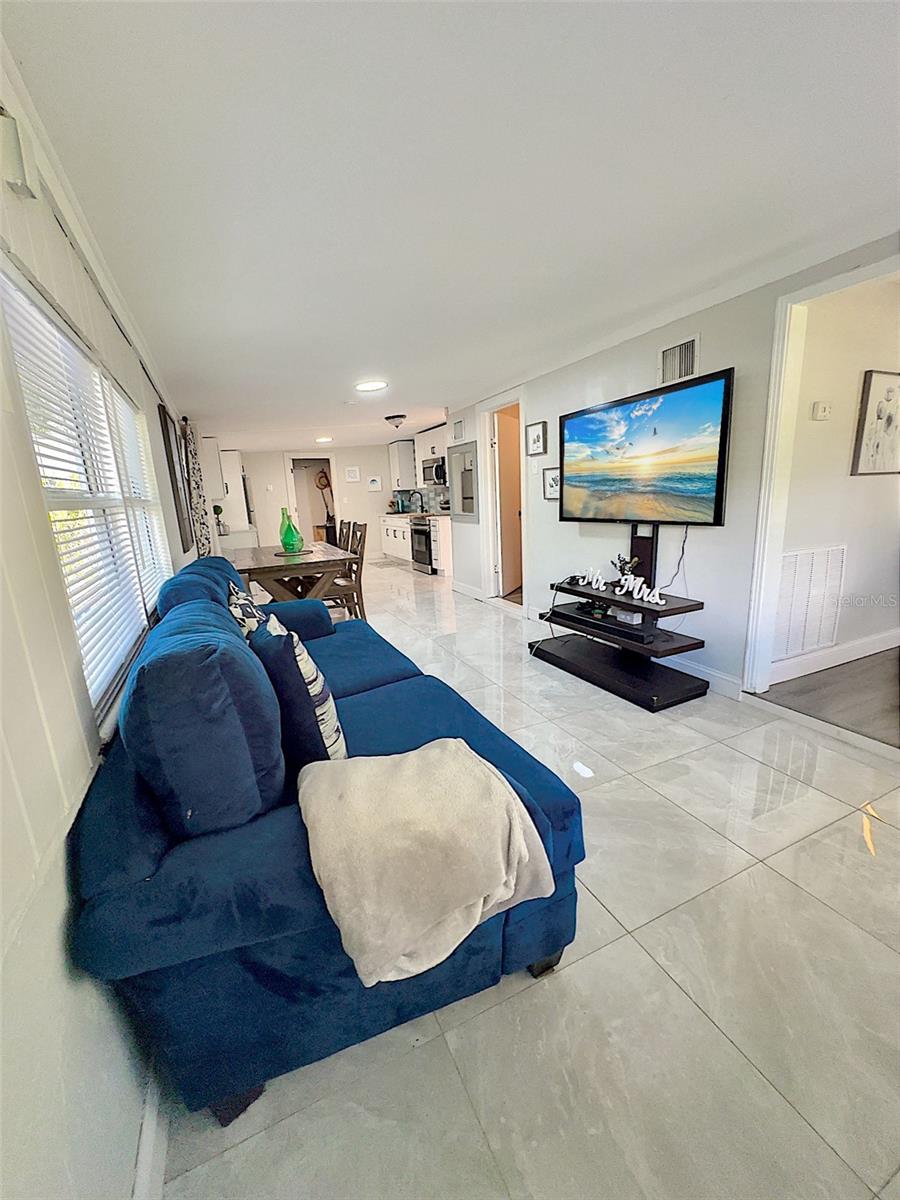 WOODRUFFS SUB FRANK L - Residential