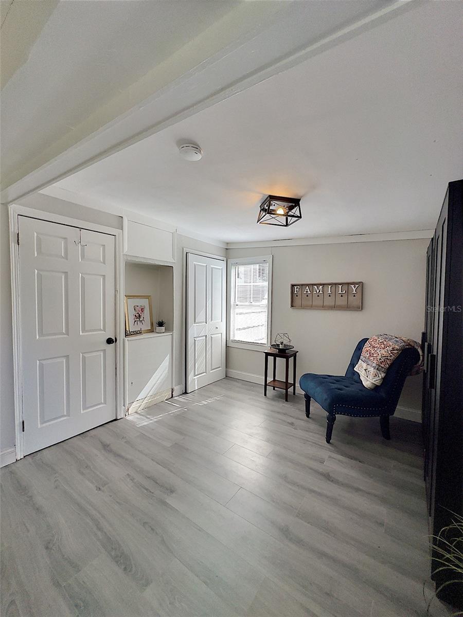 WOODRUFFS SUB FRANK L - Residential