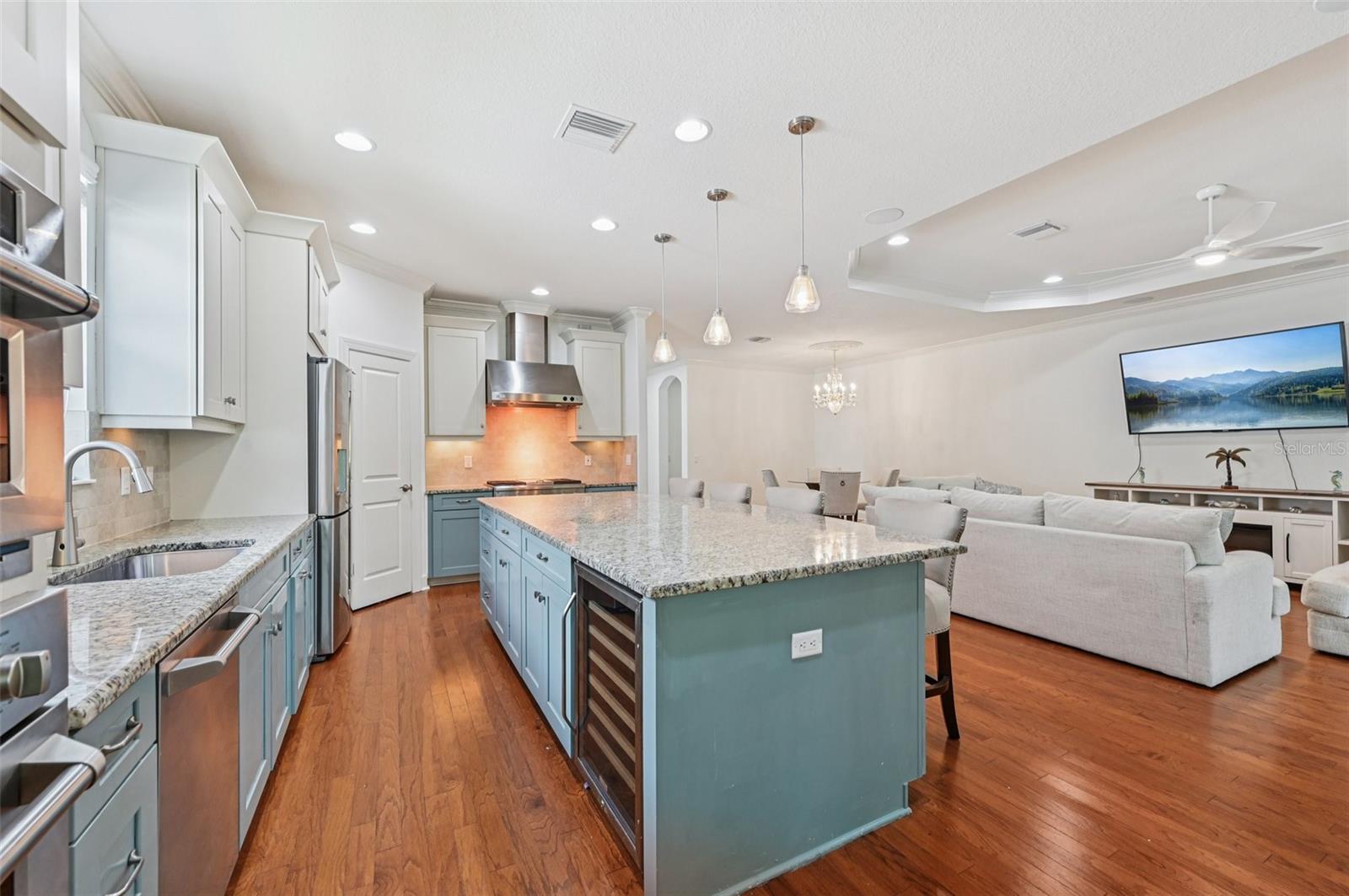 ESPLANADE PH III A,B,C,D,J&PART OF F - Residential