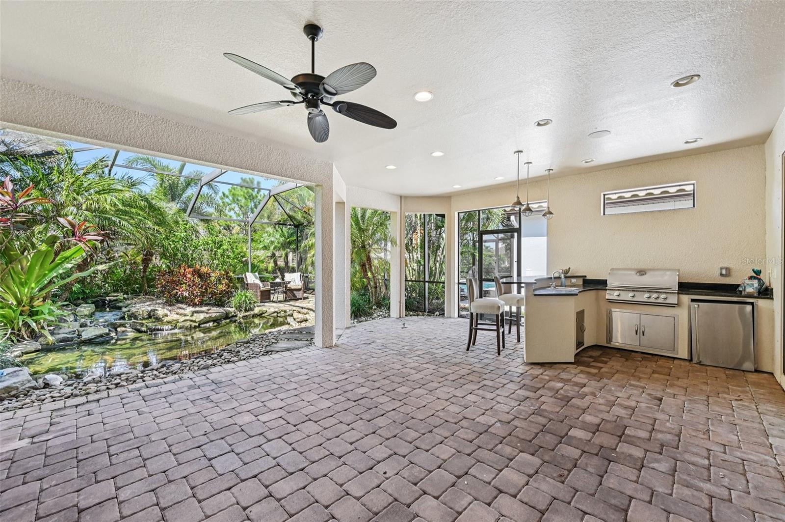 ESPLANADE PH III A,B,C,D,J&PART OF F - Residential