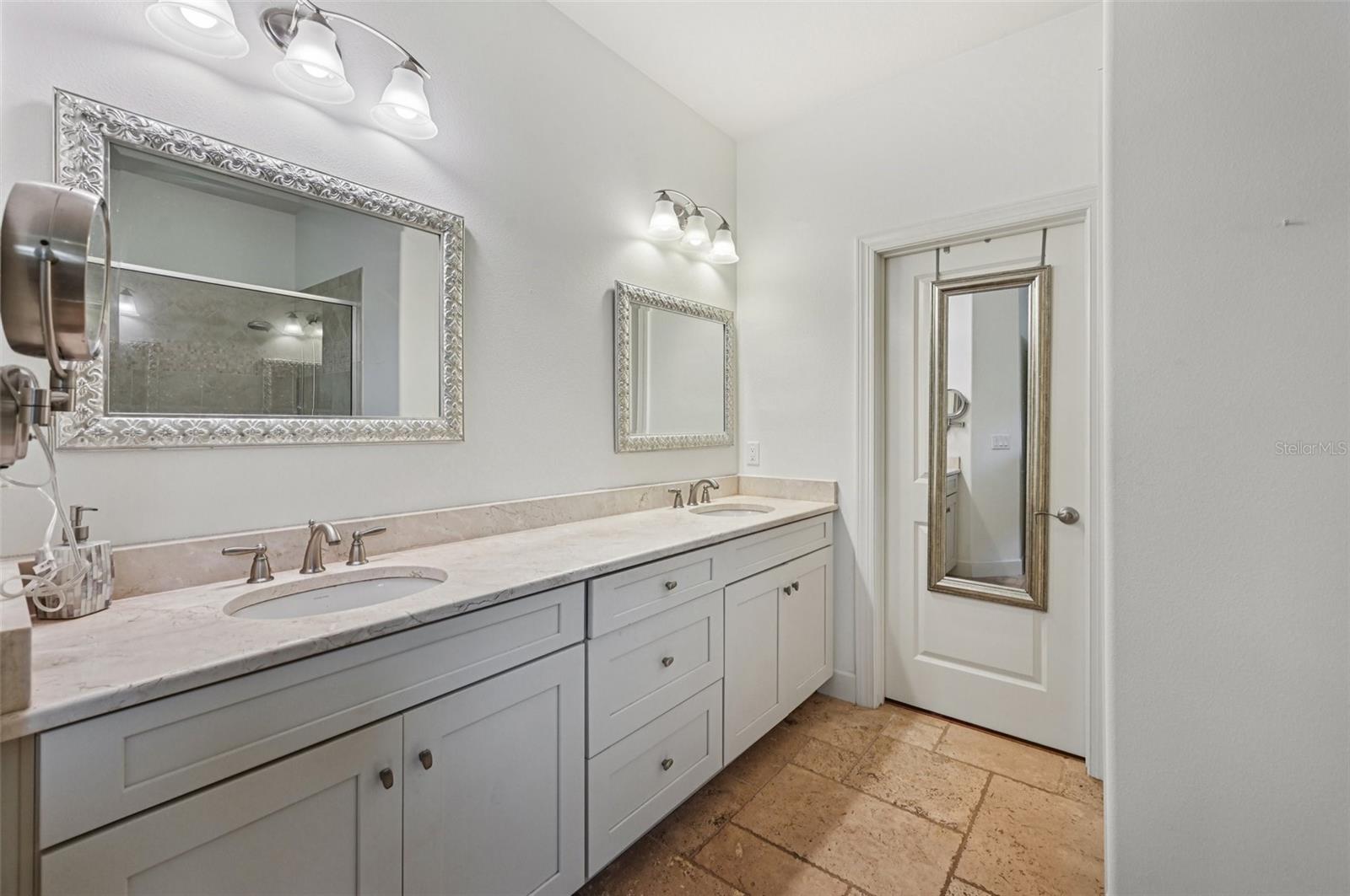 ESPLANADE PH III A,B,C,D,J&PART OF F - Residential