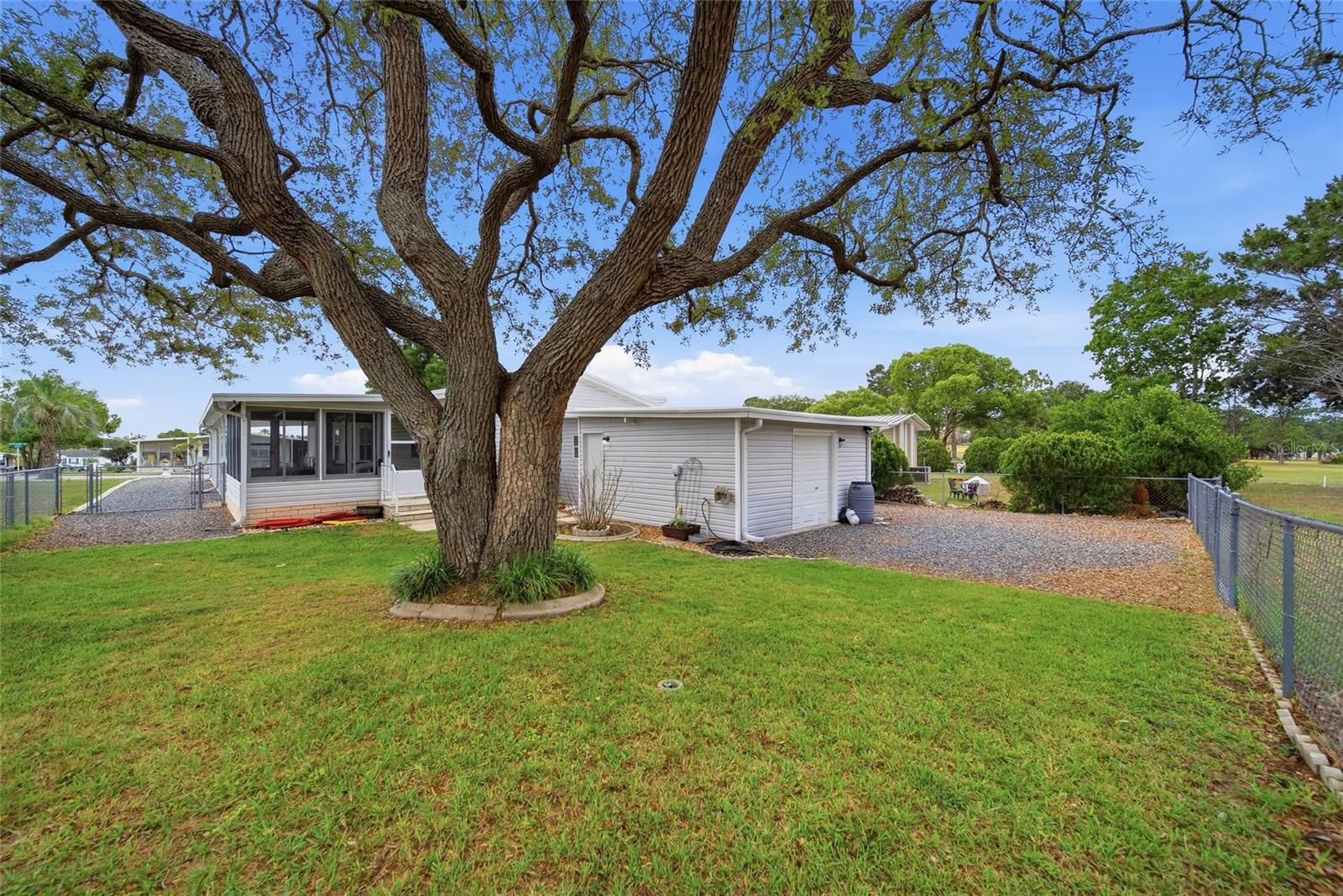 BROOKRIDGE COMM - Residential