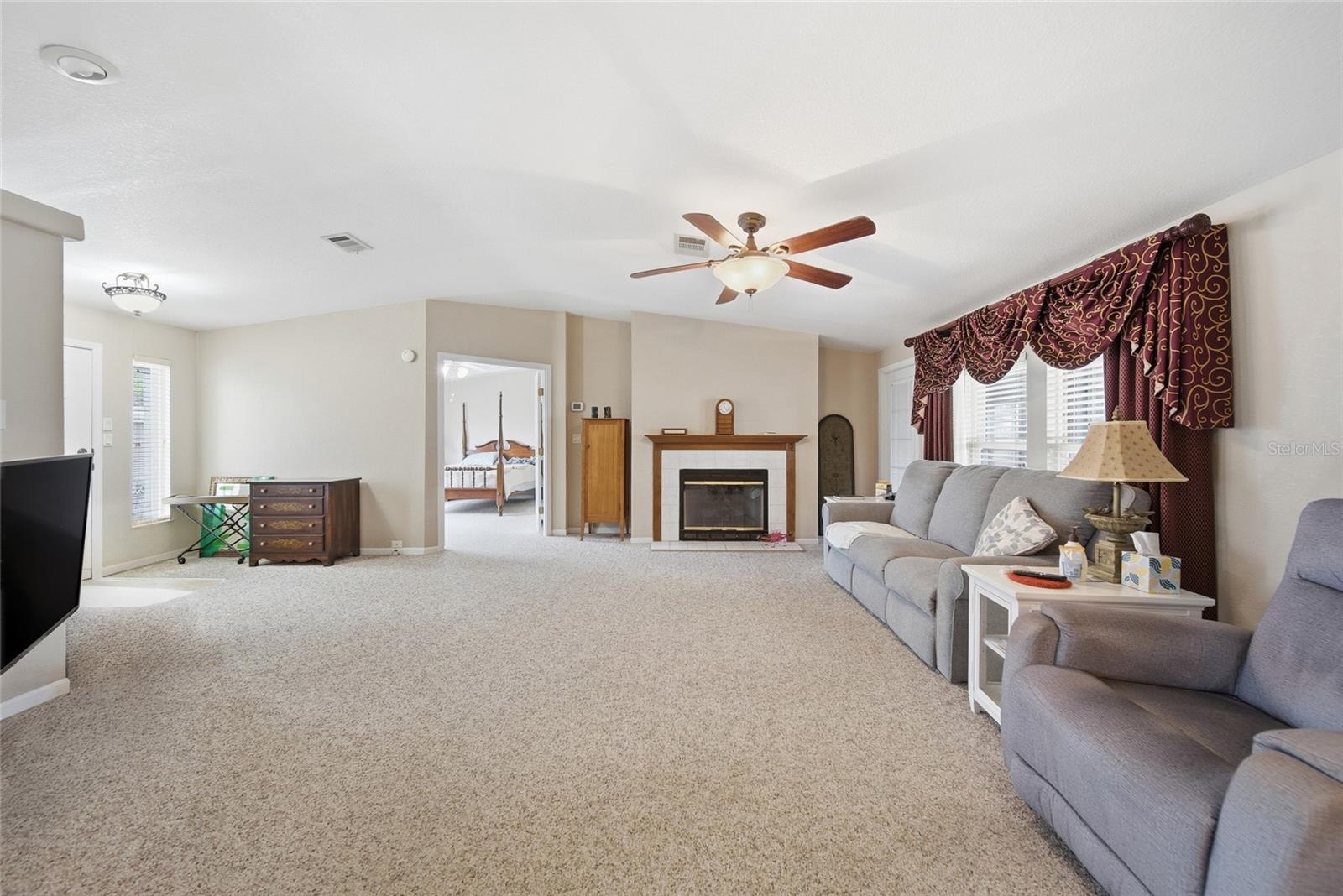 BROOKRIDGE COMM - Residential