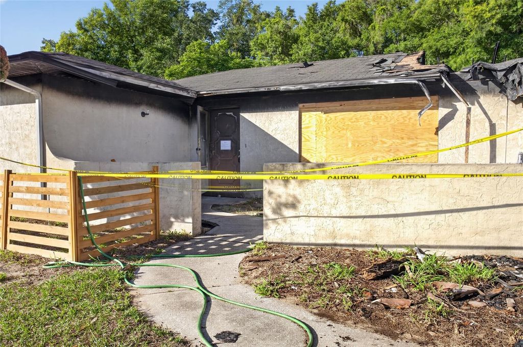 Photo of 131 Tremont Drive, Winter Haven, FL 33884 (MLS # O6401182)