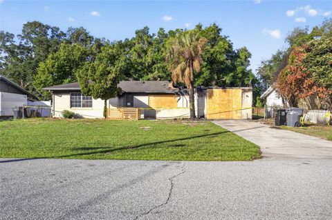 Photo of 131 Tremont Drive, Winter Haven, FL 33884 (MLS # O6401182)