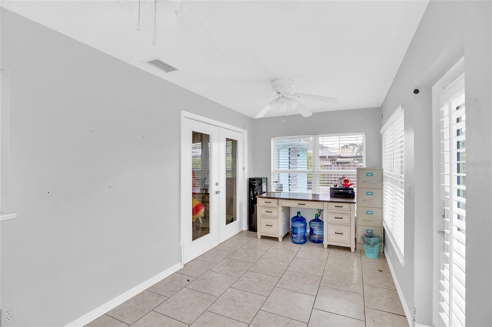 PARADISE PARK UNIT 2 - Residential