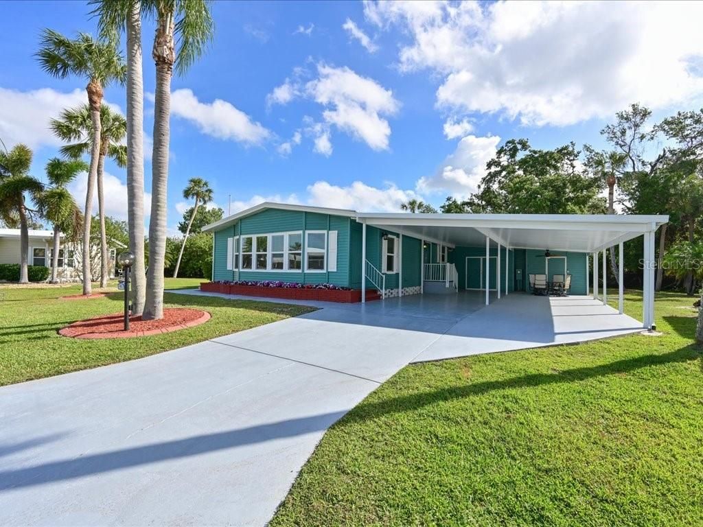 Photo of 5910 Majestic Way, Palmetto, FL 34221 (MLS # A4664663)