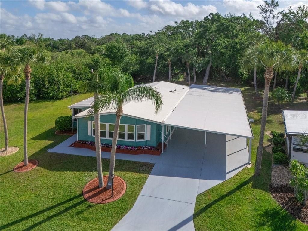 Photo of 5910 Majestic Way, Palmetto, FL 34221 (MLS # A4664663)