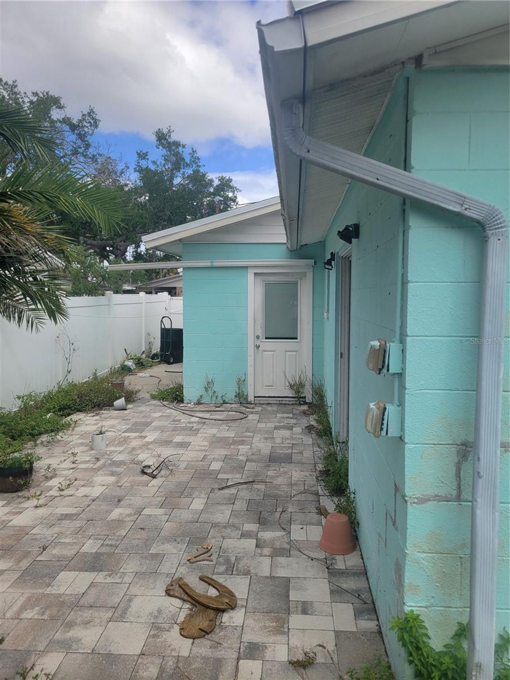 Photo of 1834 New Hampshire Avenue NE, St Petersburg, FL 33703 (MLS # TB8495954)