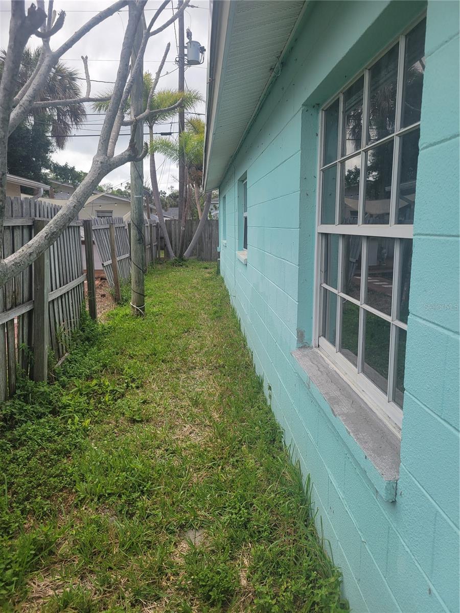 1834 NEW HAMPSHIRE AVENUE NE