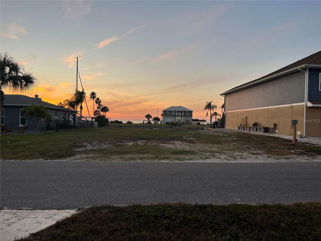 Photo of 13610 Claudia Drive, Hudson, FL 34667 (MLS # W7880843)