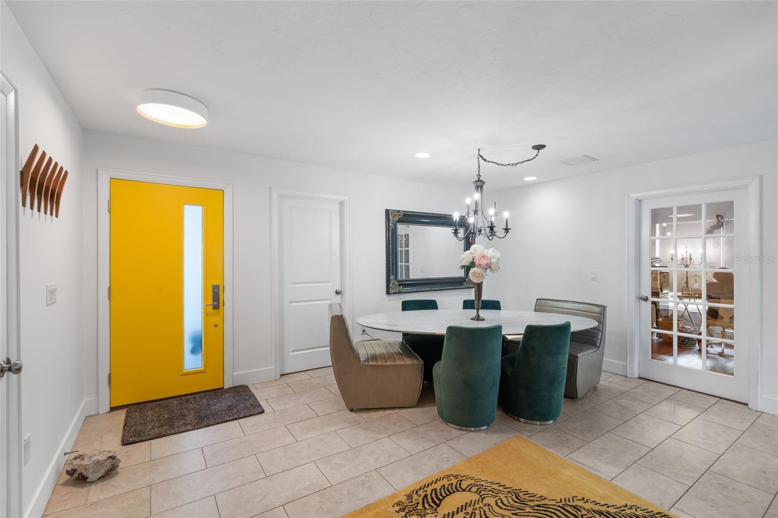 WEST OF TRAIL - Residential